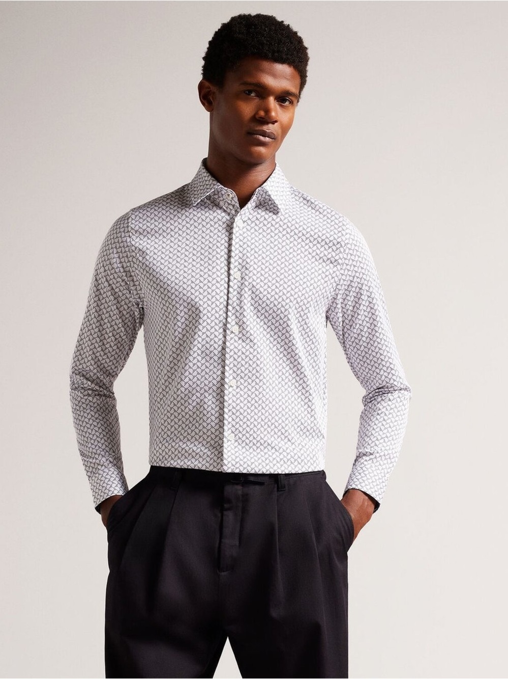 Ted Baker “WILLUW” Geometric Dress Shirt – Size XXL | Modern Tailored Fit |